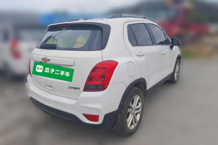 Used Chevrolet Trax 2018 330T Automatic Two-Wheel Drive Elite Model Rear Right 45 Deg