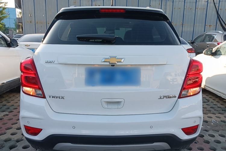 Used Chevrolet Trax 2018 330T Automatic Two-Wheel Drive Luxury Model Rear