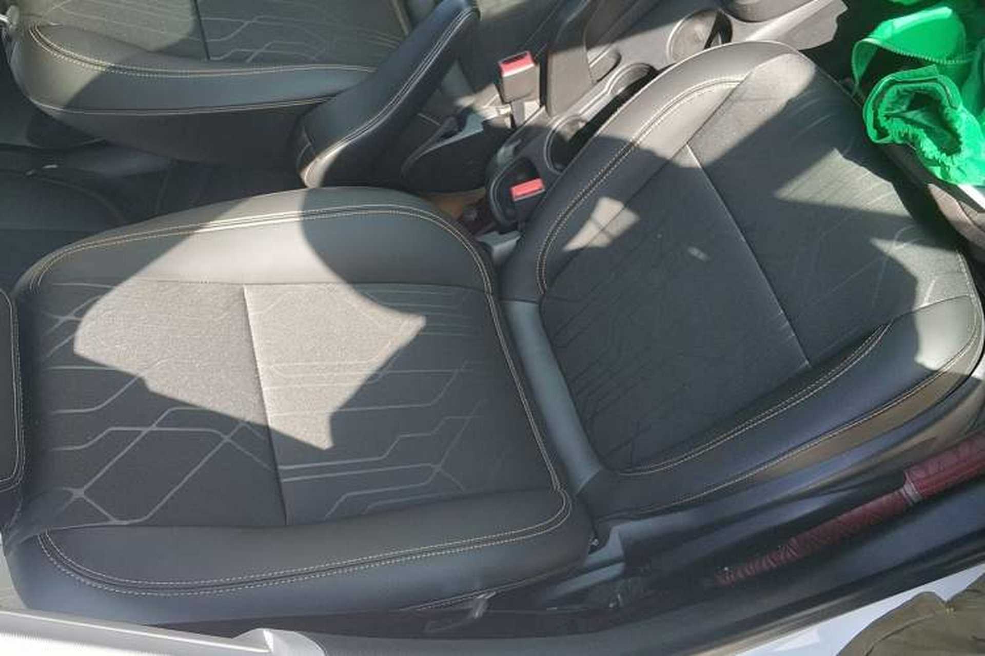 Used Chevrolet Trax 2018 330T Automatic All-Wheel-Drive Flagship Model Right Front Seat