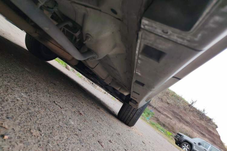 Used Chevrolet Trax 2018 330T Automatic Two-Wheel Drive Elite Model Right Side Sill
