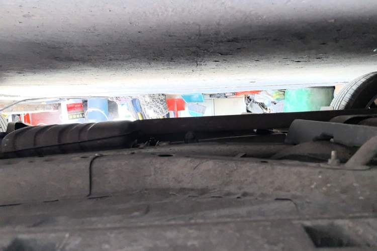 Used Chevrolet Trax 2018 330T Automatic Two-Wheel Drive Elite Model Right Side Sill