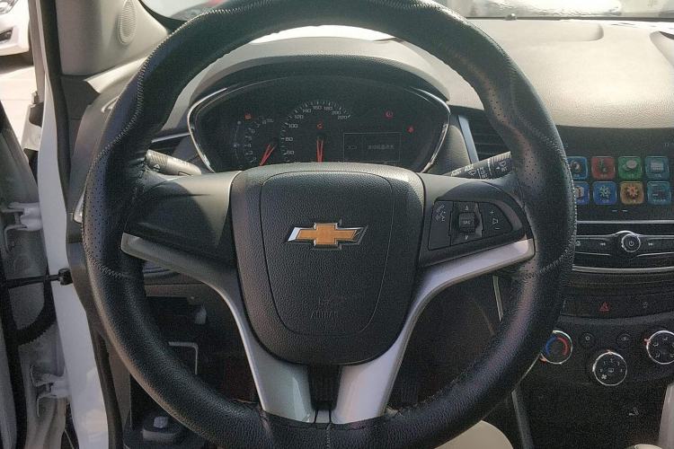 Used Chevrolet Trax 2018 330T Automatic All-Wheel-Drive Flagship Model Steering Wheel