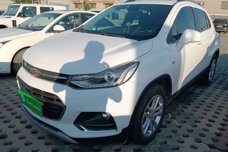 Used Chevrolet Trax 2018 330T Automatic Two-Wheel Drive Luxury Model Guazi used car, China used car export, Used car for sale, Used  cars, Cheapest cars for sale