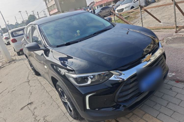 Used Chevrolet Trax 2019 325T Automatic Sport Edition China VI Standard Front Right 45 Deg