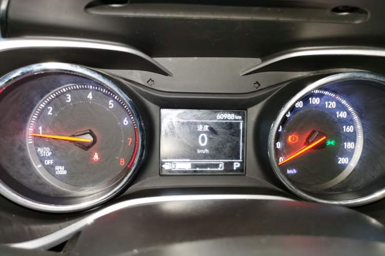 Used Chevrolet Trax 2019 325T Automatic Sport Edition China VI Standard Instrument Cluster