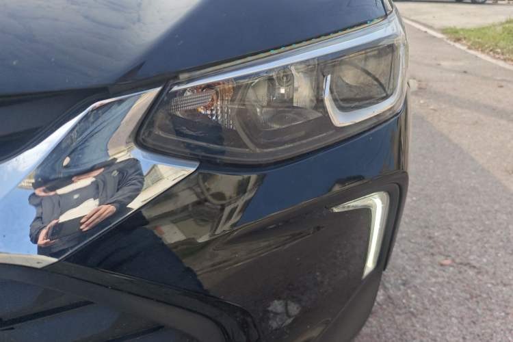Used Chevrolet Trax 2019 325T Automatic Sport Edition China VI Standard Left Front Headlight