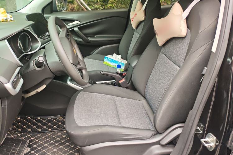 Used Chevrolet Trax 2019 325T Automatic Sport Edition China VI Standard Left Front Seat