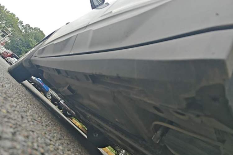 Used Chevrolet Trax 2019 325T Automatic Sport Edition China VI Standard Left Side Sill