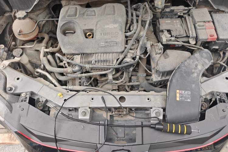 Used Chevrolet Trax 2019 Redline 325T Automatic Fun Edition China VI Standard Engine Bay