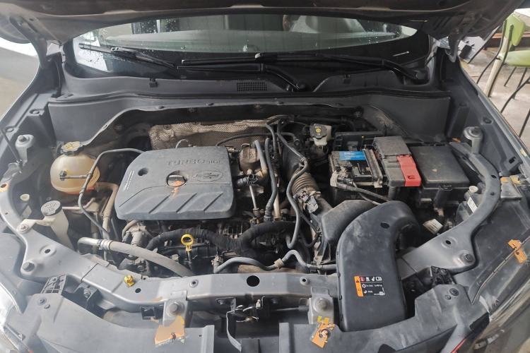 Used Chevrolet Trax 2019 Redline 335T CVT Trendy Version China VI Standard Engine Bay
