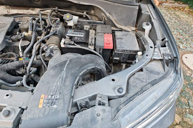 Used Chevrolet Trax 2019 Redline 335T CVT Luxury Edition China VI Standard Engine Bay Left