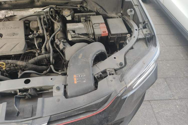 Used Chevrolet Trax 2019 Redline 335T CVT Top-Tier Model China VI Standard Engine Bay Left