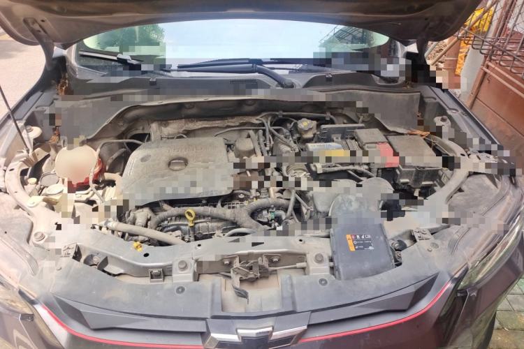 Used Chevrolet Trax 2019 Redline 335T CVT Luxury Edition China VI Standard Engine Bay