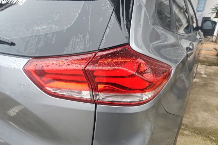 Used Chevrolet Trax 2019 Redline 335T CVT Trendy Version China VI Standard Exterior 4