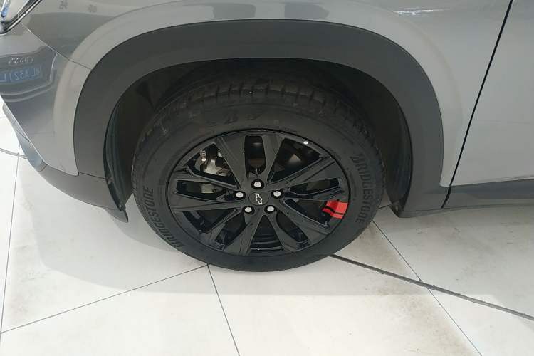 Used Chevrolet Trax 2019 Redline 325T Automatic Fun Edition China VI Standard Exterior 4