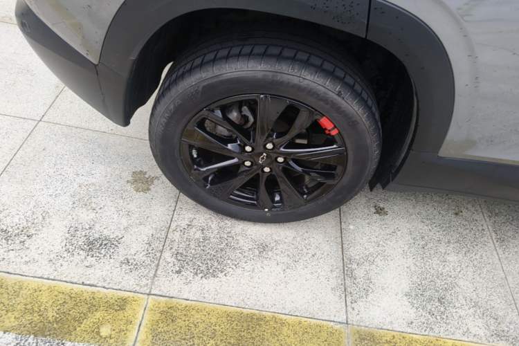 Used Chevrolet Trax 2019 Redline 335T CVT Top-Tier Model China VI Standard Exterior 5