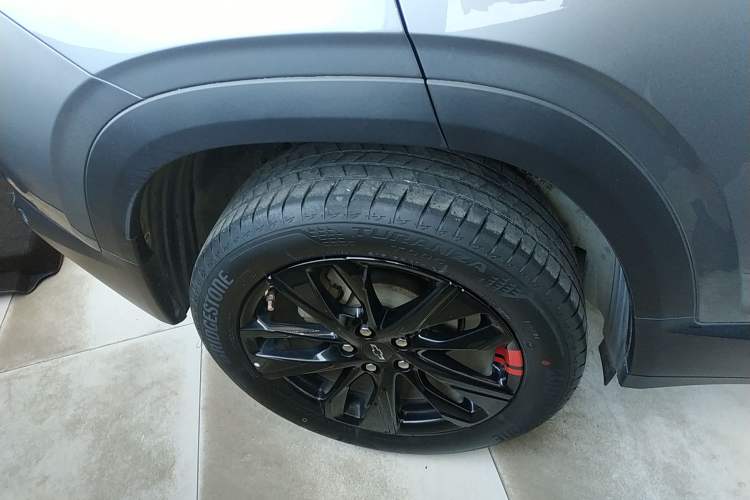 Used Chevrolet Trax 2019 Redline 325T Automatic Fun Edition China VI Standard Exterior 5
