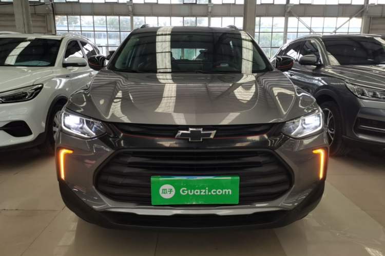 Used Chevrolet Trax 2019 Redline 325T Automatic Fun Edition China VI Standard Front