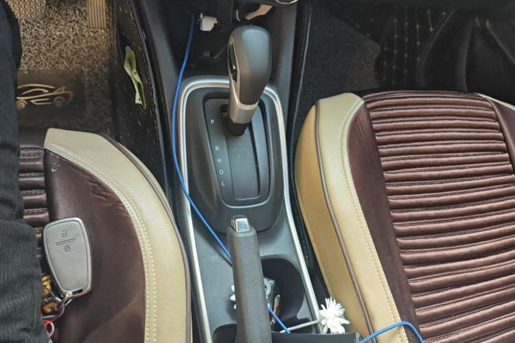 Used Chevrolet Trax 2019 Redline 335T CVT Top-Tier Model China VI Standard Gear Lever