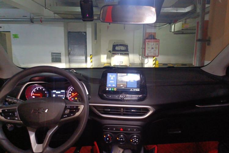 Used Chevrolet Trax 2019 Redline 335T CVT Top-Tier Model China VI Standard Headliner