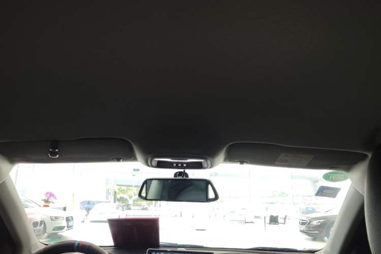 Used Chevrolet Trax 2019 Redline 335T CVT Trendy Version China VI Standard Headliner