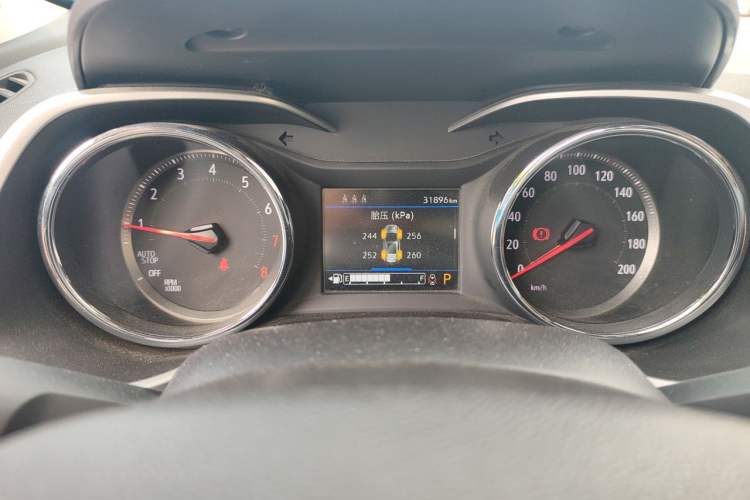 Used Chevrolet Trax 2019 Redline 335T CVT Top-Tier Model China VI Standard Instrument Cluster
