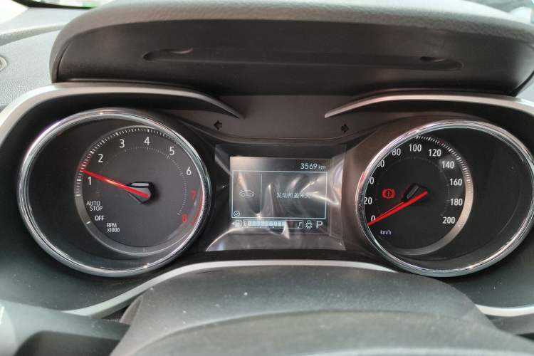 Used Chevrolet Trax 2019 Redline 335T CVT Trendy Version China VI Standard Instrument Cluster