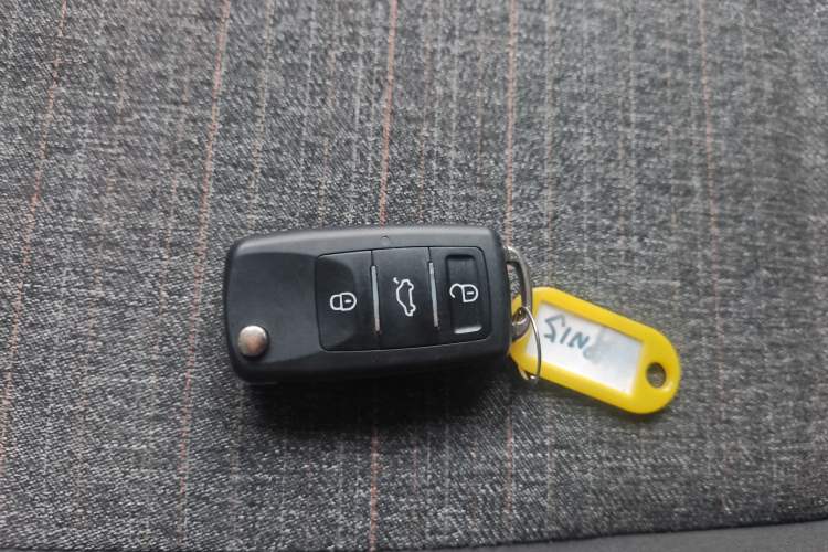Used Chevrolet Trax 2019 Redline 335T CVT Trendy Version China VI Standard Interior 1