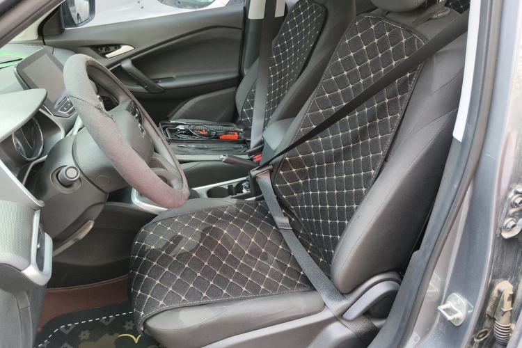 Used Chevrolet Trax 2019 Redline 335T CVT Trendy Version China VI Standard Left Front Seat