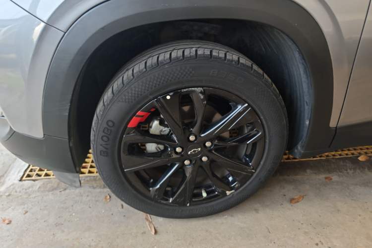 Used Chevrolet Trax 2019 Redline 335T CVT Luxury Edition China VI Standard Left Front Wheel Hub
