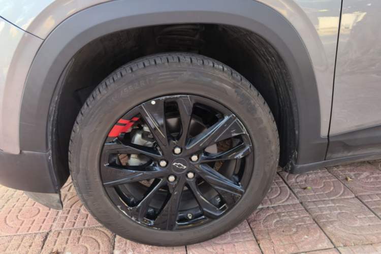 Used Chevrolet Trax 2019 Redline 335T CVT Trendy Version China VI Standard Left Front Wheel Hub