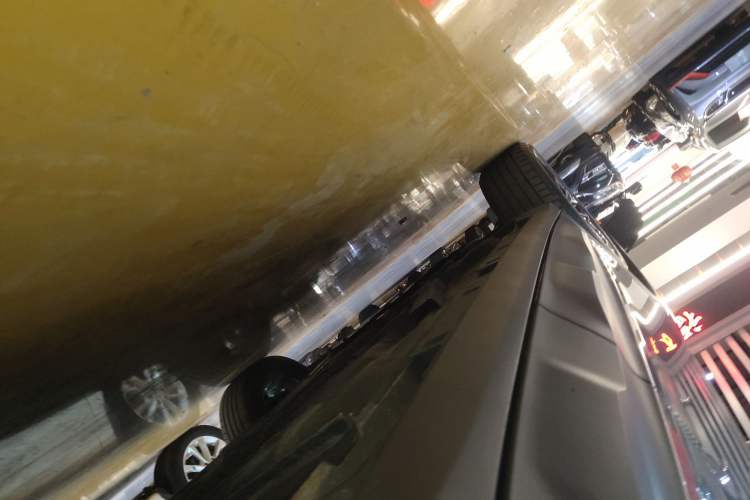 Used Chevrolet Trax 2019 Redline 335T CVT Top-Tier Model China VI Standard Left Side Sill