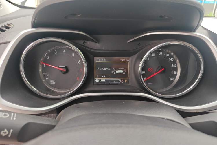 Used Chevrolet Trax 2019 Redline 325T Automatic Fun Edition China VI Standard Odometer Close Up