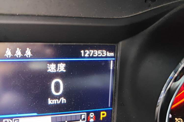 Used Chevrolet Trax 2019 Redline 335T CVT Luxury Edition China VI Standard Odometer Close Up
