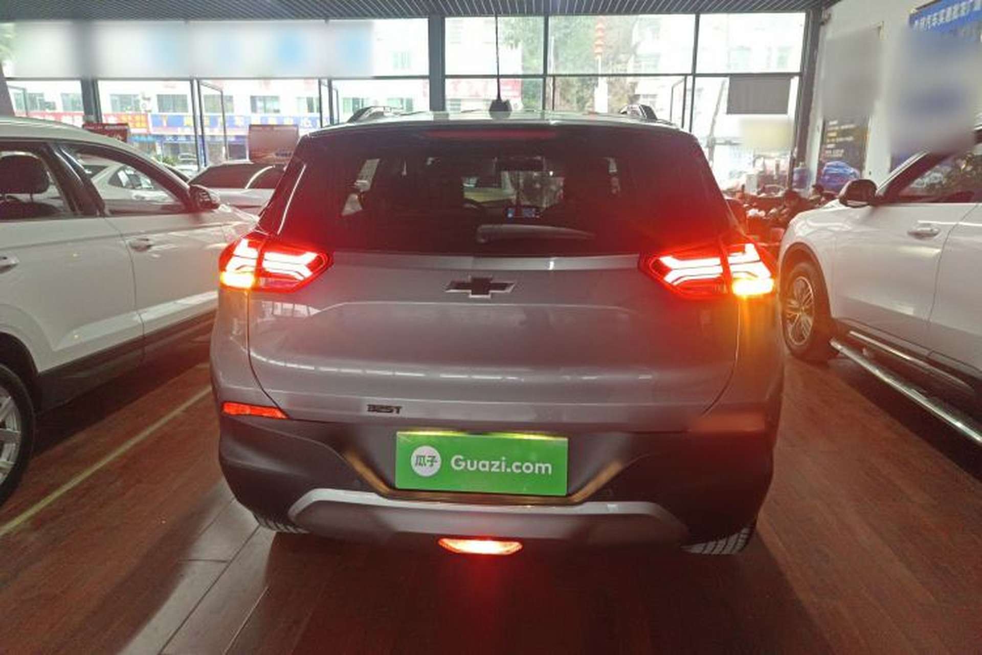 Used Chevrolet Trax 2019 Redline 325T Automatic Fun Edition China VI Standard Rear