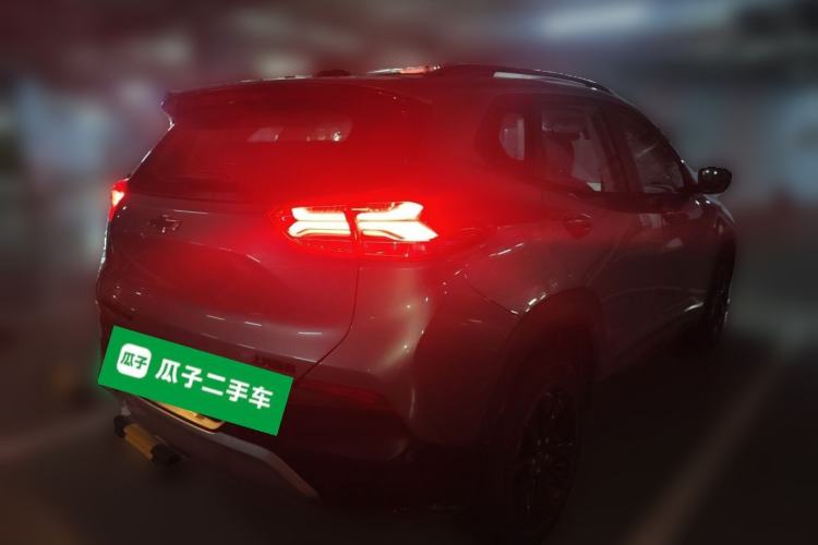 Used Chevrolet Trax 2019 Redline 335T CVT Top-Tier Model China VI Standard Rear Right 45 Deg