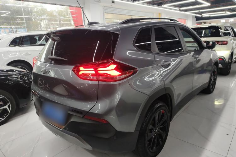 Used Chevrolet Trax 2019 Redline 325T Automatic Fun Edition China VI Standard Rear Right 45 Deg