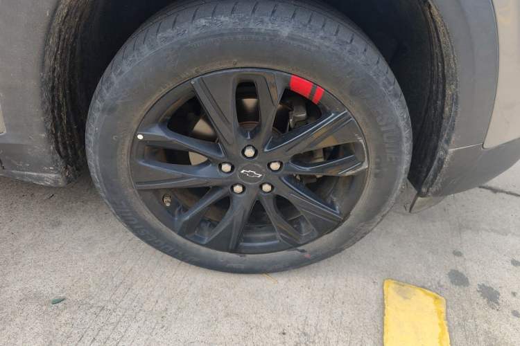 Used Chevrolet Trax 2019 Redline 335T CVT Top-Tier Model China VI Standard Right Front Wheel Hub