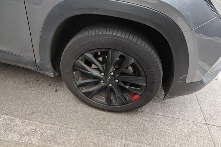 Used Chevrolet Trax 2019 Redline 335T CVT Luxury Edition China VI Standard Right Front Wheel Hub