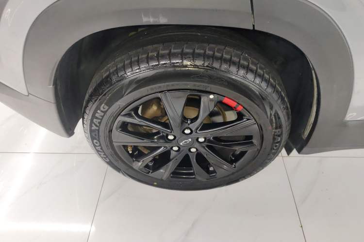 Used Chevrolet Trax 2019 Redline 325T Automatic Fun Edition China VI Standard Right Rear Wheel Hub