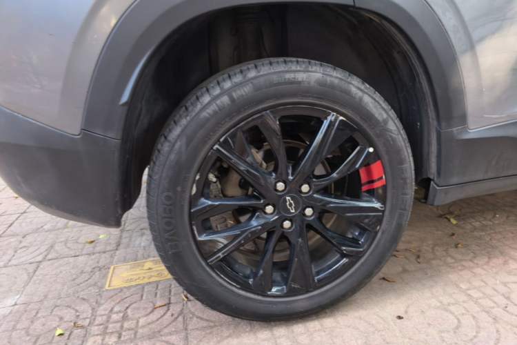 Used Chevrolet Trax 2019 Redline 335T CVT Trendy Version China VI Standard Right Rear Wheel Hub