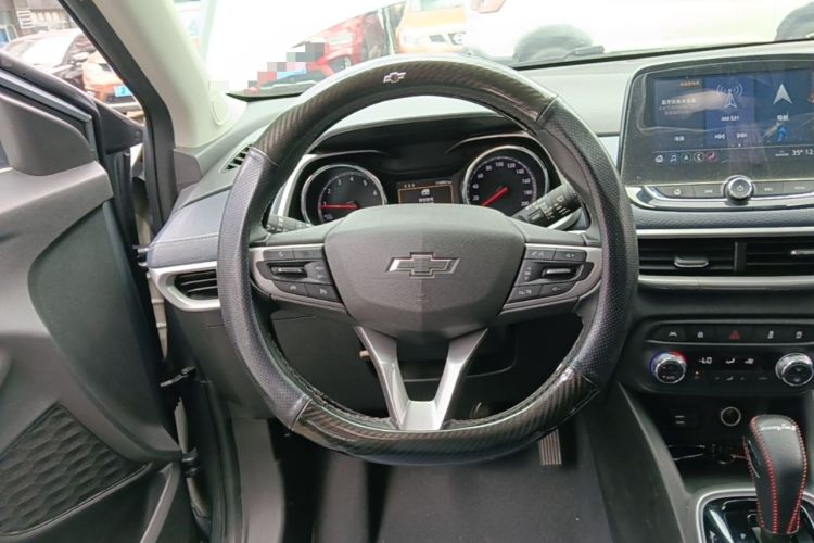 Used Chevrolet Trax 2019 Redline 335T CVT Luxury Edition China VI Standard Steering Wheel