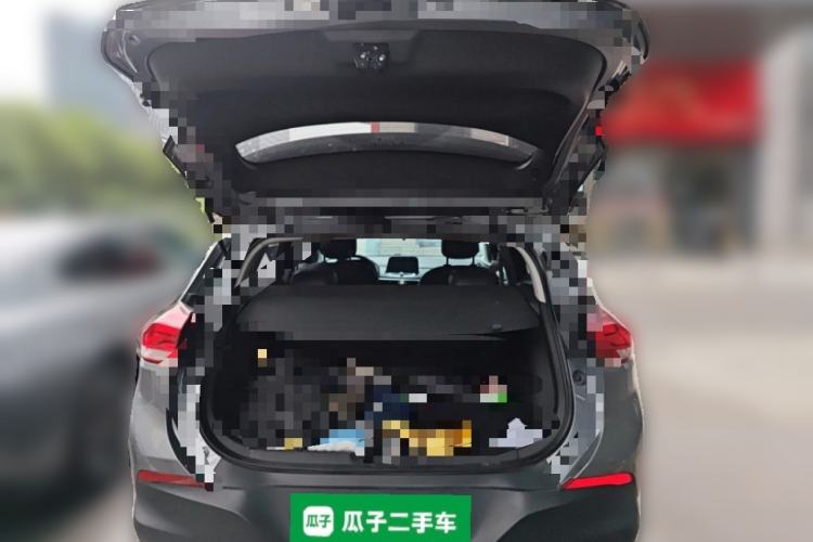 Used Chevrolet Trax 2019 Redline 335T CVT Luxury Edition China VI Standard Trunk
