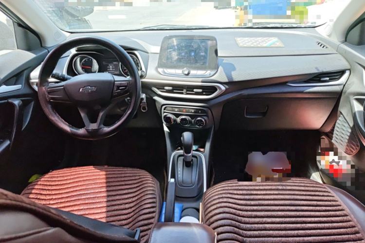 Used Chevrolet Trax 2019 Redline 335T CVT Trendy Version China VI Standard Center Console