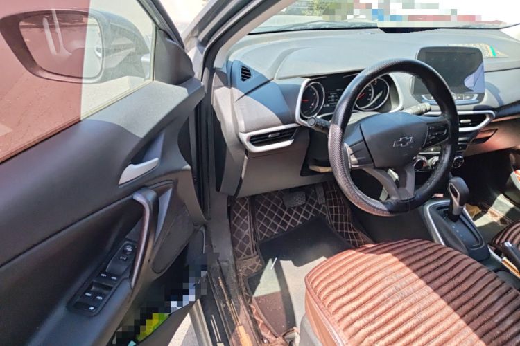 Used Chevrolet Trax 2019 Redline 335T CVT Trendy Version China VI Standard Driver Seat