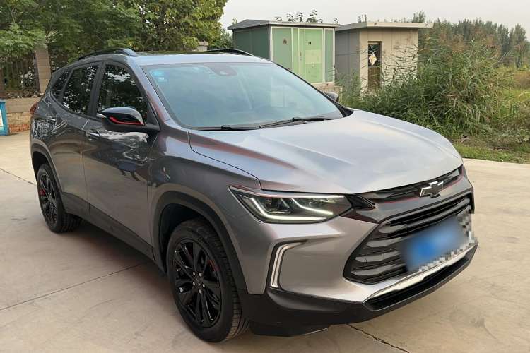 Used Chevrolet Trax 2019 Redline 335T CVT Top-Tier Model China VI Standard Front Right 45 Deg