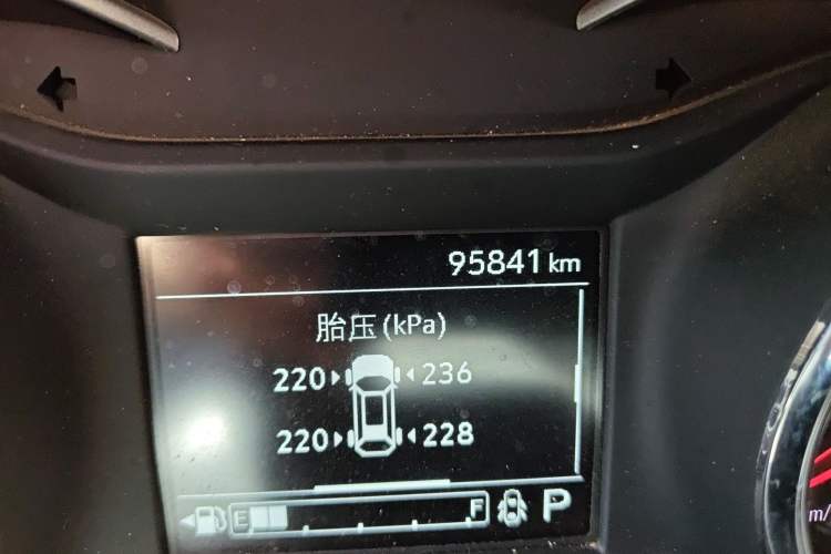 Used Chevrolet Trax 2019 Redline 335T CVT Trendy Version China VI Standard Odometer Close Up