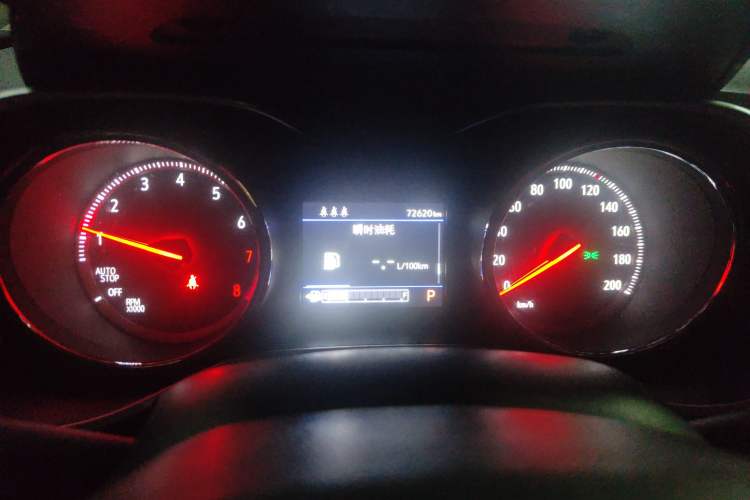 Used Chevrolet Trax 2019 Redline 335T CVT Top-Tier Model China VI Standard Odometer Close Up