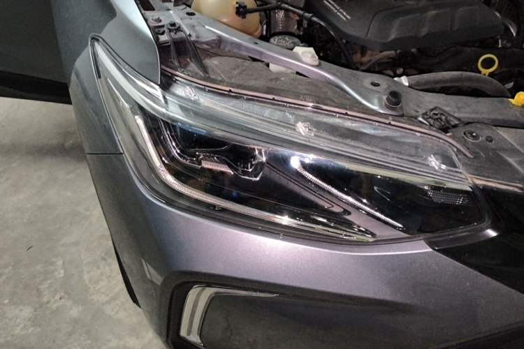 Used Chevrolet Trax 2019 Redline 335T CVT Trendy Version China VI Standard Right Front Headlight