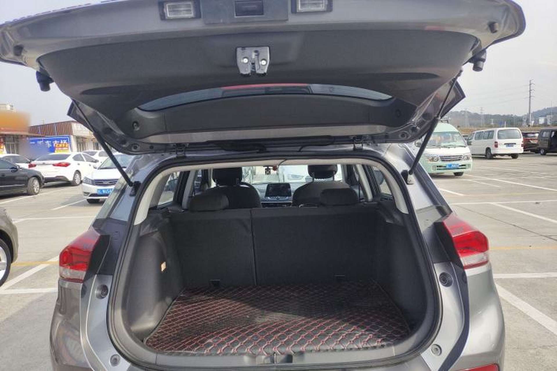 Used Chevrolet Trax 2019 Redline 335T CVT Trendy Version China VI Standard Trunk